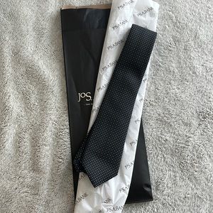 Men’s Tie, black/grey with dot pattern, Jos. A Bank, NWT